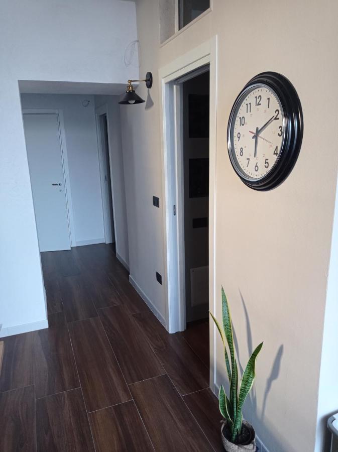Suites Elifani Трані Екстер'єр фото