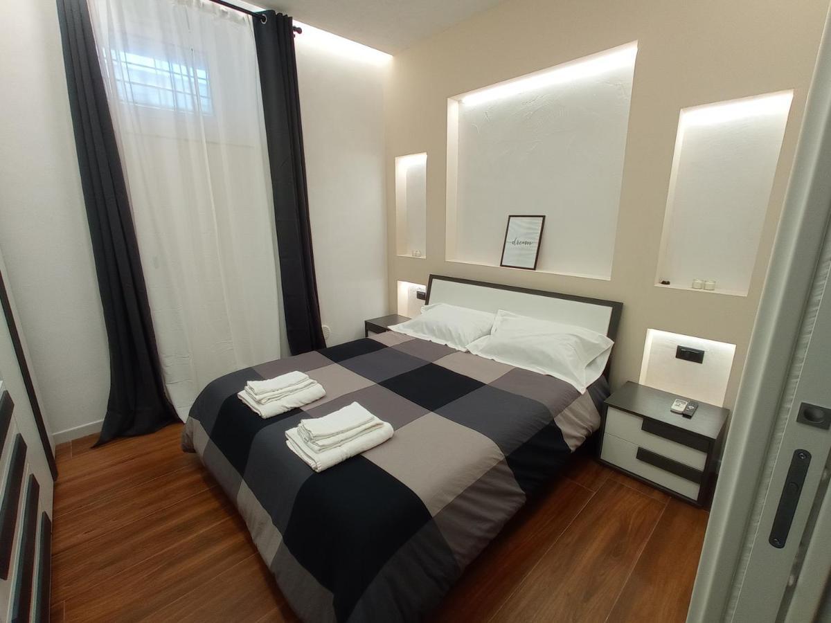 Suites Elifani Трані Екстер'єр фото